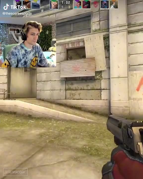 Counter strike smokes